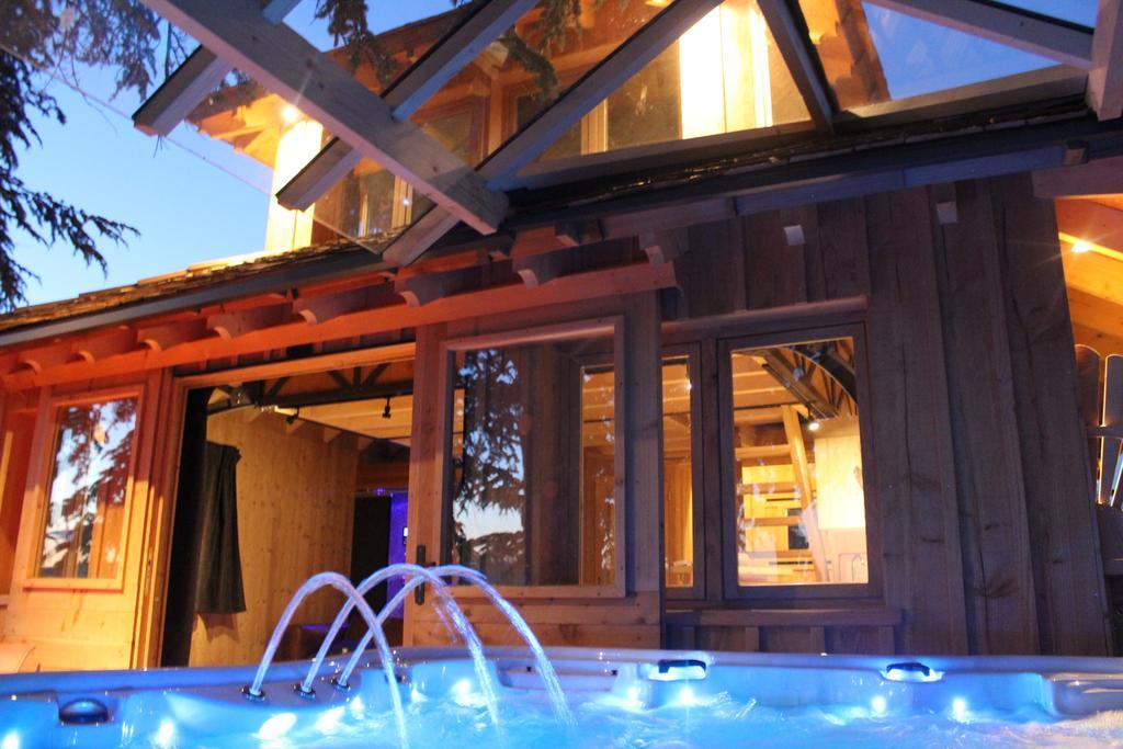 Domaine Des Grands Cedres Bed and Breakfast Cordelle Εξωτερικό φωτογραφία